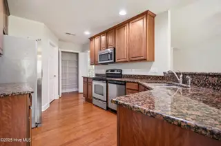 348 Rose Bud Lane, Holly Ridge, NC 28445 – photo 16: Kitchen
