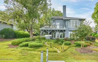 4 Westlake Pointe Drive, Pinehurst, NC 28374 — 3-bedroom home in Westlake Pointe, Pinehurst, NC, photo 6 of 27: westlakeback