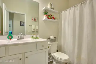 309 James Hedrick Court, Jacksonville, NC 28540 – photo 23: 309 Hedrick - Interior - Edited_19