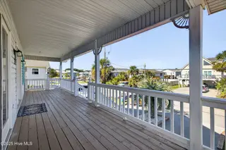 103 Georgia Avenue, Carolina Beach, NC 28428 – photo 17: 103GeorgiaAvenue-15