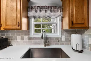 536 Capeside Drive, Wilmington, NC 28412 – photo 6: 17-web-or-mls-GI - 536 Capeside Dr - Lis