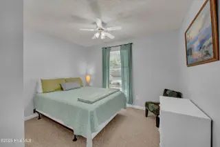 1004 E Oak Island Drive, Oak Island, NC 28465 – photo 17: 017_img_1044_179