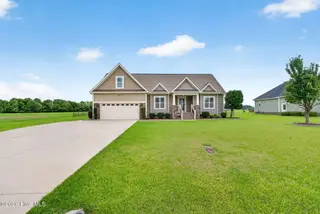 210 Willowbrook Drive, Pikeville, NC 27863 – photo 2: 2-web-or-mls-DSC07321