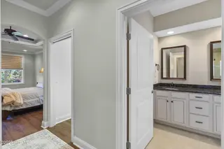 6618 Motts Village Road, Wilmington, NC 28412 – photo 22: 24_hallway