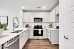 124 Cashmere Court Unit 21, Wilmington, NC 28411 — 3-bedroom townhome in Blake Farm, Wilmington, NC, photo 9 of 58