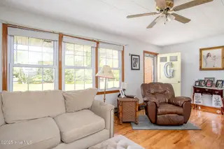 2596 Cedar Island Road, Cedar Island, NC 28520 — 3-bedroom home, Cedar Island, NC, photo 9 of 27: 2596 CEDAR ISLAND ROAD (10)