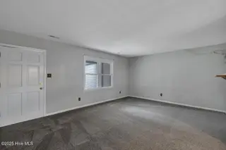212 Kerry Court, Jacksonville, NC 28546 — 3-bedroom home in Windsor Manor, Jacksonville, NC, photo 5 of 30