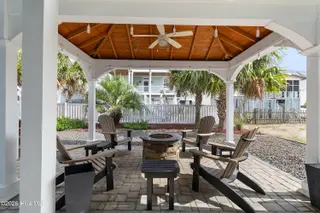 214 Brunswick Avenue W, Holden Beach, NC 28462 – photo 8