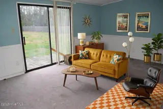 3029 Crystal Lake Drive, Elizabeth City, NC 27909 – photo 8: Ligning Room Vintage_Eclectic_Style