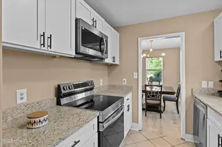 118 S 13th Street, Wilmington, NC 28401 – photo 14: 118 S 13 17_kitchen