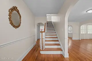 3342 N Contentnea Street, Farmville, NC 27828 – photo 7: 15-web-or-mls-LHV_4105