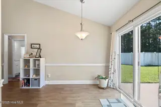 3609 Delesa Court, New Bern, NC 28560 — 3-bedroom home in Pinecrest Estates, New Bern, NC, photo 21 of 29: 20-3609 Delesa Ct-20