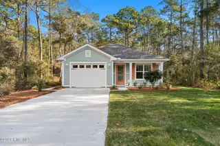 1200 N Caswell Avenue, Southport, NC 28461 – photo 1: 1-web-or-mls-cammediallc.com (13)