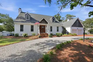 218 Lands End Road, Morehead City, NC 28557 – photo 11: 218 Lands End Rd, Morehead City, NC