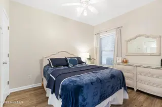 105 Beachwood Drive 1c Blue Water Condominiums, Atlantic Beach, NC 28512 – photo 14: Primary suite