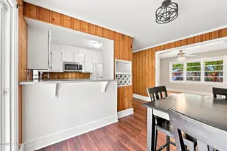 102 N Meade Street, Greenville, NC 27858 – photo 13: 11-web-or-mls-IMG_1137