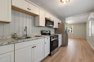 212 Clay Street, Kinston, NC 28501 – photo 10: Kitchen