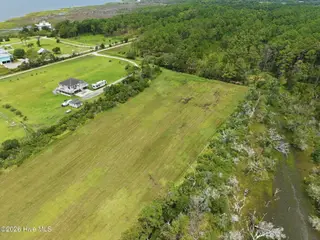 000 Josephine Lane, Beaufort, NC 28516 – photo 12: 5-web-or-mls-DJI_20260716122711_0265_D_e
