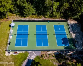 5514 Gondolier Drive, New Bern, NC 28560 – photo 24: Tennis courts