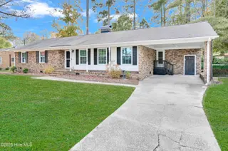 206 Kirkland Drive, Greenville, NC 27858 – photo 4: 206 Kirkwood-3