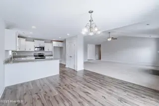 412 Montgomery Drive, Jacksonville, NC 28546 – photo 10: DSC07551