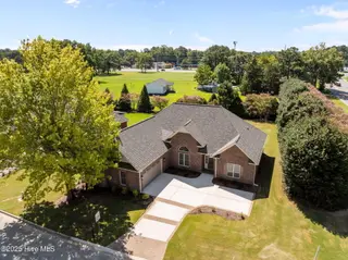 305 Jack Place, Winterville, NC 28590 – photo 3: 2-web-or-mls-DJI_0893