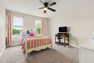 52 Heirloom Court, Benson, NC 27504 – photo 18: 017_file_6934