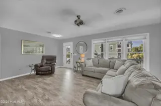 901 Canal Drive, Carolina Beach, NC 28428 – photo 13: 006_img_5763_486