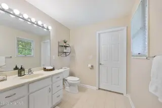 47 Birdie Drive, Whispering Pines, NC 28327 – photo 14: Primary Bathroom