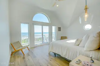 4290 Island Drive, North Topsail Beach, NC 28460 – photo 18: Upstairs Master Bedroom 1a
