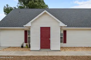 125 Oakmont Drive, Greenville, NC 27858 – photo 5: 125 Oakmont Dr