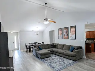 202 Brunswick Drive, Jacksonville, NC 28546 – photo 7: Living1