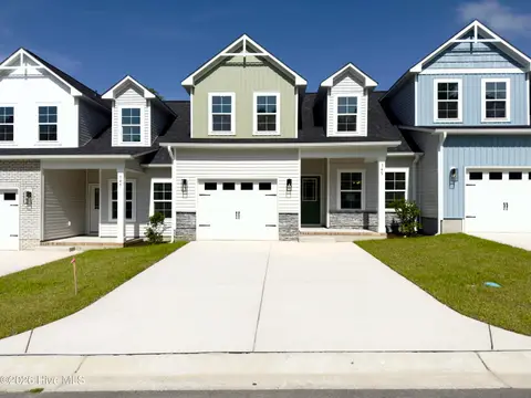 547 Timbercrest Cir SE, Bolivia
