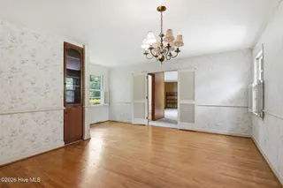 3030 Fairway Road, Morehead City, NC 28557 – photo 12: 13-web-or-mls-1S3A9089