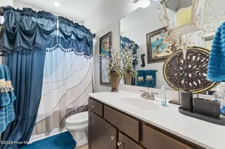 214 Weeping Willow Drive, La Grange, NC 28551 – photo 13: 2nd full bath