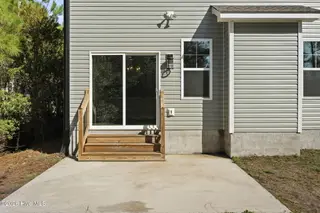 317 Bobbys Drive, Newport, NC 28570 – photo 7: 7-web-or-mls-317_BobbyDr-3-4-26-007