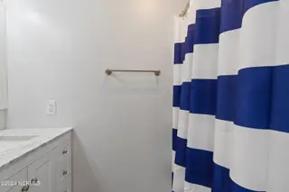 1220 E Main Street, Sunset Beach, NC 28468 – photo 22: Bath Upstairs