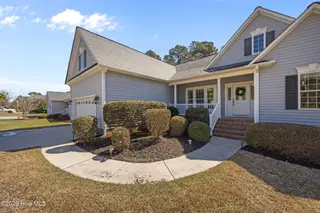 2027 Caracara Drive, New Bern, NC 28560 – photo 2: 43-web-or-mls-0C0A5503