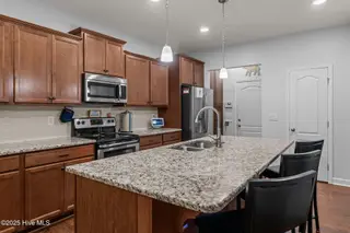 1155 Whitney Drive, Aberdeen, NC 28315 – photo 14: 40-web-or-mls-DSC09846