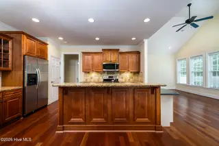 135 Staffordshire Drive, New Bern, NC 28562 – photo 4: 135 Staffordshire Drive, New Bern