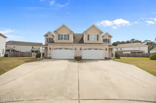 2019 Leighton Drive A, Greenville, NC 27834 – photo 3: 4-web-or-mls-BLS_0006