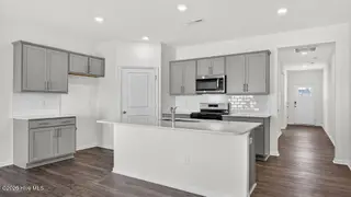 676 Wilder Bloom Path, Aberdeen, NC 28315 – photo 7: Kitchen