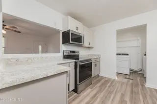 1009 River Street, Jacksonville, NC 28540 – photo 13: 14KITCHEN