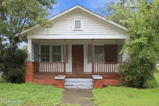 112 Wade Street, Greenville, NC 27834 – photo 1: Front elevation