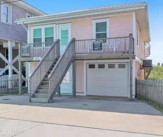 107 Carolina Beach Avenue S, Carolina Beach, NC 28428 – photo 6: Exterior 2