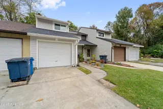 114 N Onsville Place, Jacksonville, NC 28546 — 2-bedroom townhome in Branchwood Townhouse, Jacksonville, NC, photo 14 of 41: DSC00546