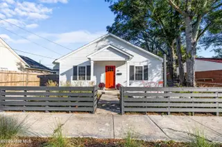 411 Swann Street, Wilmington, NC 28401 – photo 1