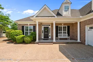 8256 Ibis Point NE, Leland, NC 28451 — 4-bedroom home in Compass Pointe, Leland, NC, photo 4 of 75: 1-web-or-mls-DSC07060