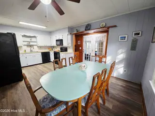 137 NW 9th Street, Oak Island, NC 28465 – photo 6: B3