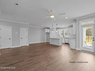127 Freedom Park Road, Beaufort, NC 28516 – photo 13: Living Area